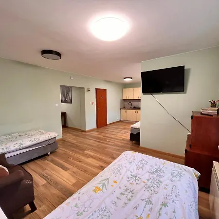 Albatros 48m With Bathroom Apartament Warszawa